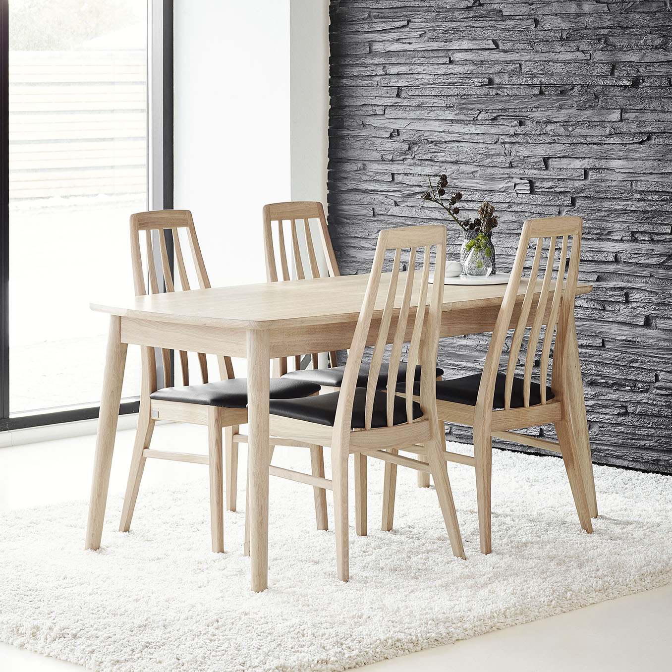 You are currently viewing CASØ 121 spisebord